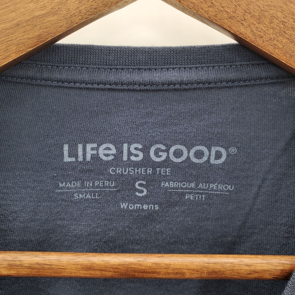 Life Is Good Womens Blue Short Sleeve T-Shirt S Fort Wayne Indiana V-Neck Truck - Picture 7 of 10